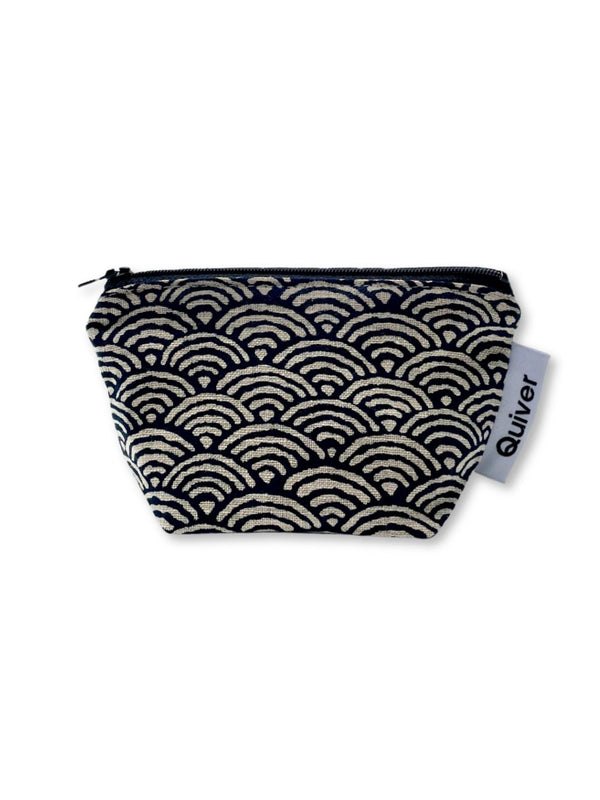 XS Zipper Pouch by Quiver.Love in classic Japanese arch pattern. Fully lined in green cotton, small coin purse size